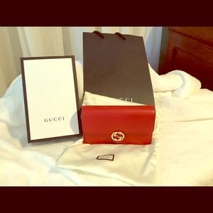 Gucci interlocking crossbody